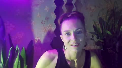 Snapshot of kristinagold44 chatting on 12.19.24 Kristina online show from 12.19.24