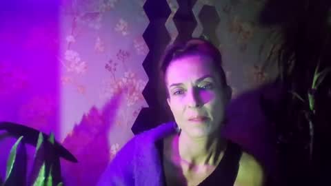 Snapshot of kristinagold44 chatting on 01.07.25 Kristina online show from 01.07.25