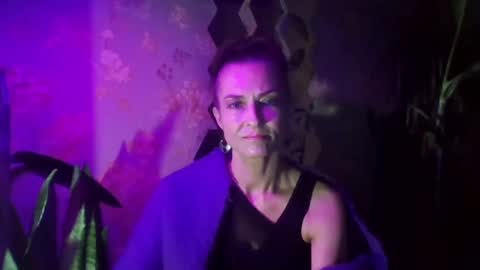 Snapshot of kristinagold44 chatting on 01.08.25 Kristina online show from 01.08.25