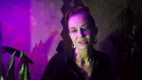 Snapshot of kristinagold44 chatting on 01.14.25 Kristina online show from 01.14.25