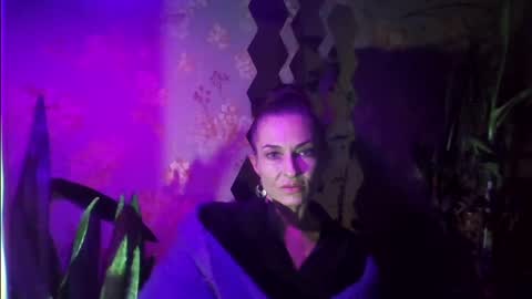 Snapshot of kristinagold44 chatting on 01.15.25 Kristina online show from 01.15.25
