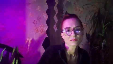 Snapshot of kristinagold44 chatting on 01.21.25 Kristina online show from 01.21.25