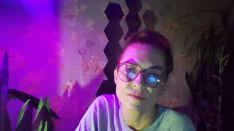 Snapshot of kristinagold44 chatting on 01.23.25 Kristina online show from 01.23.25