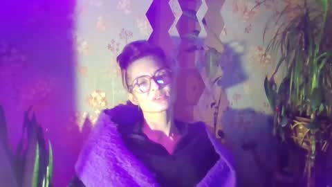 Snapshot of kristinagold44 chatting on 02.04.25 Kristina online show from 02.04.25