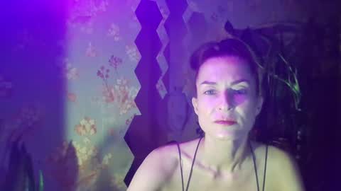 Snapshot of kristinagold44 chatting on 02.09.25 Kristina online show from 02.09.25