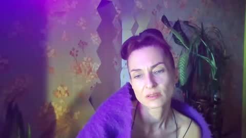 Snapshot of kristinagold44 chatting on 02.09.25 Kristina online show from 02.09.25