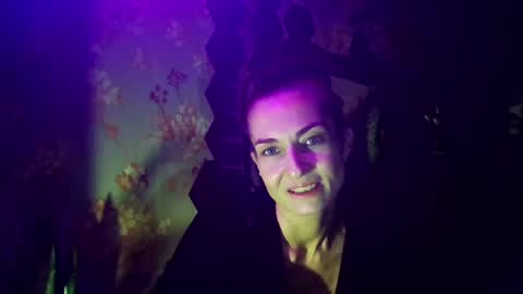 Snapshot of kristinagold44 chatting on 02.12.25 Kristina online show from 02.12.25