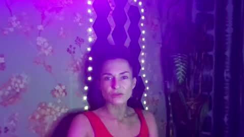 Snapshot of kristinagold44 chatting on 03.05.25 Kristina online show from 03.05.25