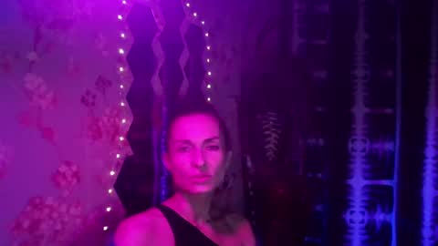 Snapshot of kristinagold44 chatting on 03.09.25 Kristina online show from 03.09.25