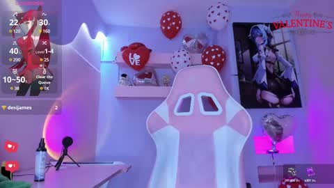 Snapshot of kristinwall chatting on 02.16.25 KristinWall online show from 02.16.25