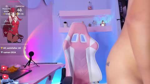 Snapshot of kristinwall chatting on 02.24.25 KristinWall online show from 02.24.25