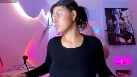 Snapshot of kristinwall chatting on 03.09.25 KristinWall online show from 03.09.25