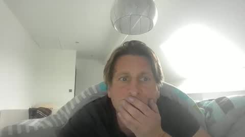 Snapshot of kristof8504 chatting on 11.27.25 kristof8504 online show from 11.27.25