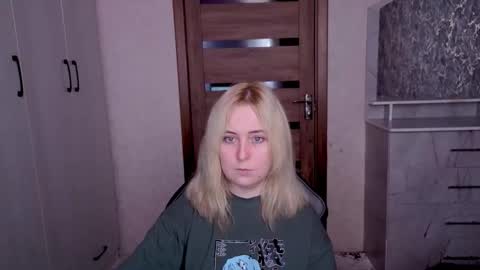 Snapshot of kristy_fran chatting on 03.19.26 Kristy online show from 03.19.26