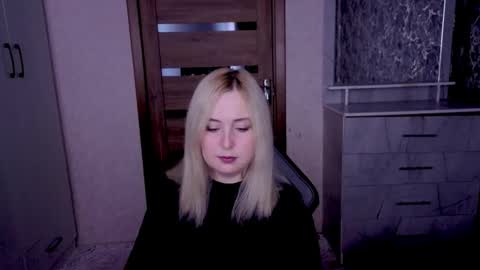 Snapshot of kristy_fran chatting on 04.06.26 Kristy online show from 04.06.26