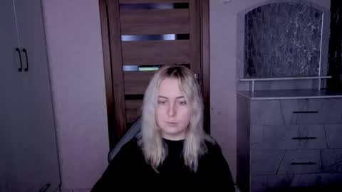 Snapshot of kristy_fran chatting on 04.30.26 Kristy online show from 04.30.26
