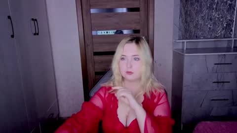 Snapshot of kristy_fran chatting on 05.16.26 Kristy online show from 05.16.26