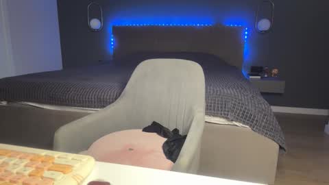 Kristi online show from 11.10.25