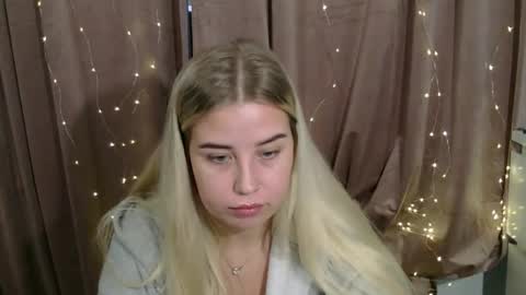 Snapshot of kristyflowers chatting on 12.06.24 KristyFlowers online show from 12.06.24