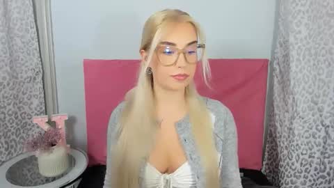 KristyFlowers online show from 01.12.26