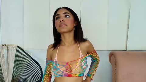 Cristina online show from 02.26.25