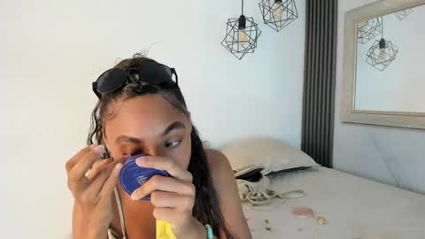 Snapshot of kristyl_paez chatting on 04.22.26 Cristina online show from 04.22.26
