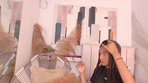 Snapshot of kristyl_paez chatting on 05.29.26 Cristina online show from 05.29.26