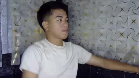 Snapshot of kritthanarkorn chatting on 05.01.26 kritthanarkorn online show from 05.01.26