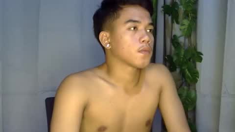 Snapshot of kritthanarkorn chatting on 05.14.26 kritthanarkorn online show from 05.14.26