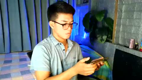 Snapshot of kritthanarkorn chatting on 05.21.26 kritthanarkorn online show from 05.21.26
