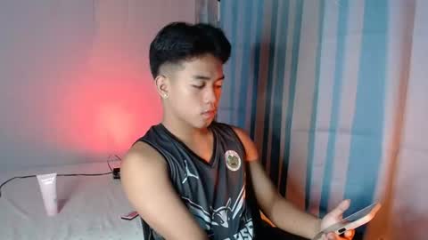 Snapshot of kritthanarkorn chatting on 06.19.26 kritthanarkorn online show from 06.19.26