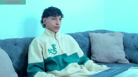 Snapshot of kroywave chatting on 07.02.26 Kroy Wave Muscle Tattoos Latino online show from 07.02.26