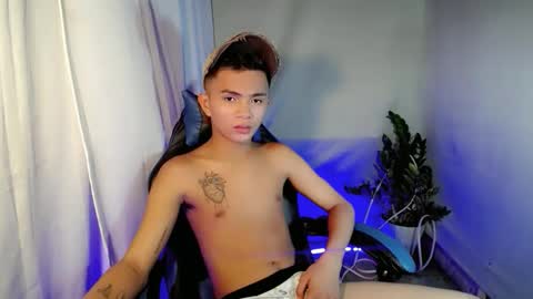 Snapshot of krunoxx chatting on 01.08.26 clarence online show from 01.08.26