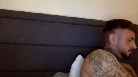 krxt13 online show from 10.27.25