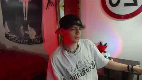 Snapshot of krye_x chatting on 09.23.25 Zack online show from 09.23.25