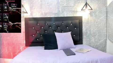 Kystal Taylor online show from 10.01.25