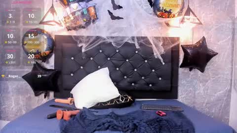 Kystal Taylor online show from 10.28.25