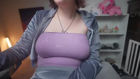 Snapshot of krystalsyxx chatting on 03.02.25 Krystal Syx online show from 03.02.25