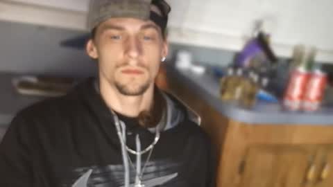 Snapshot of krytiar1992 chatting on 11.01.25 krytiar1992 online show from 11.01.25