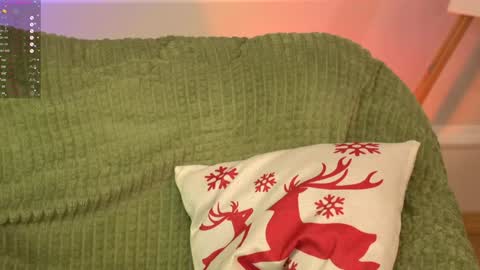 Snapshot of kseha_cute chatting on 12.17.24 Ksesha online show from 12.17.24