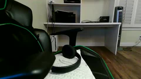 Kevin online show from 02.04.25