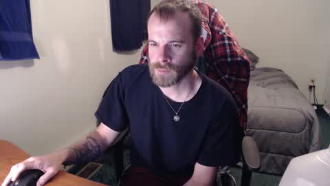 Snapshot of kuggy570 chatting on 12.18.24 Kuggy online show from 12.18.24