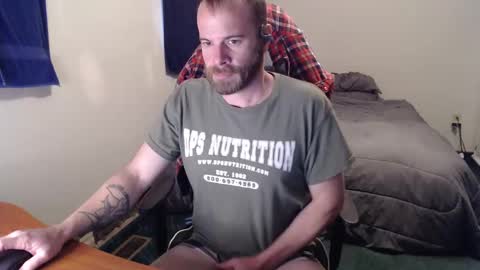 Snapshot of kuggy570 chatting on 12.19.24 Kuggy online show from 12.19.24