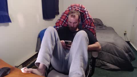 Snapshot of kuggy570 chatting on 01.25.25 Kuggy online show from 01.25.25