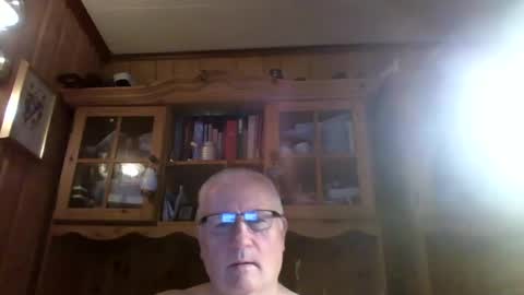 Snapshot of kukken18 chatting on 12.13.24 Kukken18 online show from 12.13.24