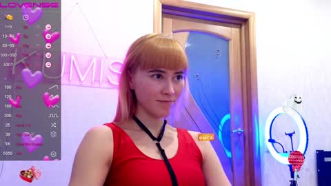 Snapshot of kumisgo chatting on 12.18.24 kumisgo online show from 12.18.24