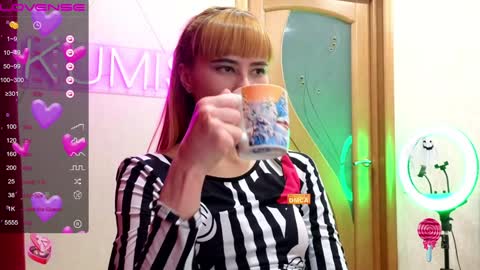 Snapshot of kumisgo chatting on 02.01.25 kumisgo online show from 02.01.25