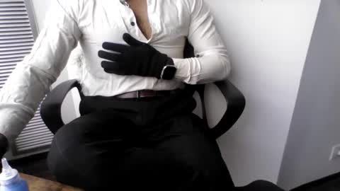 Snapshot of kunal7034 chatting on 04.25.26 kunal7034 online show from 04.25.26