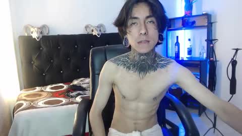 kuregari_xs online show from 10.13.25