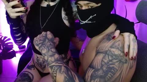 kuro_shir0 online show from 04.14.26